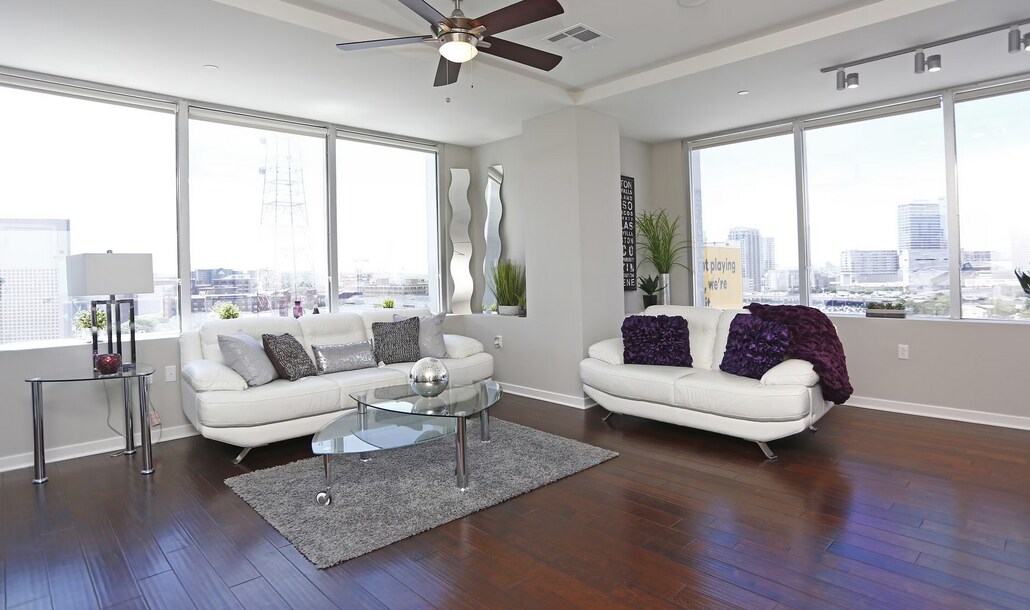 1408 Patterson St in Dallas, TX - Foto de edificio