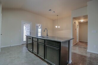 7418 104th St in Lubbock, TX - Building Photo - Building Photo