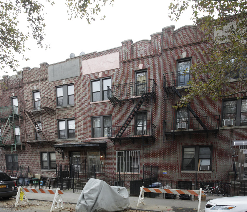 662 46th St in Brooklyn, NY - Building Photo