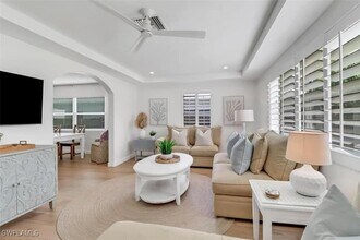 1097 Frank Whiteman Blvd in Naples, FL - Building Photo - Building Photo