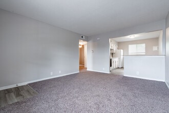 Miller Manor Apartments in Louisville, KY - Building Photo - Interior Photo