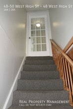 48-50-50 W High St in Somersworth, NH - Building Photo - Building Photo