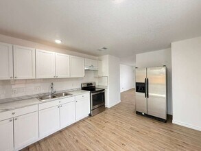 8618 Sweet Maiden Dr in San Antonio, TX - Building Photo - Building Photo