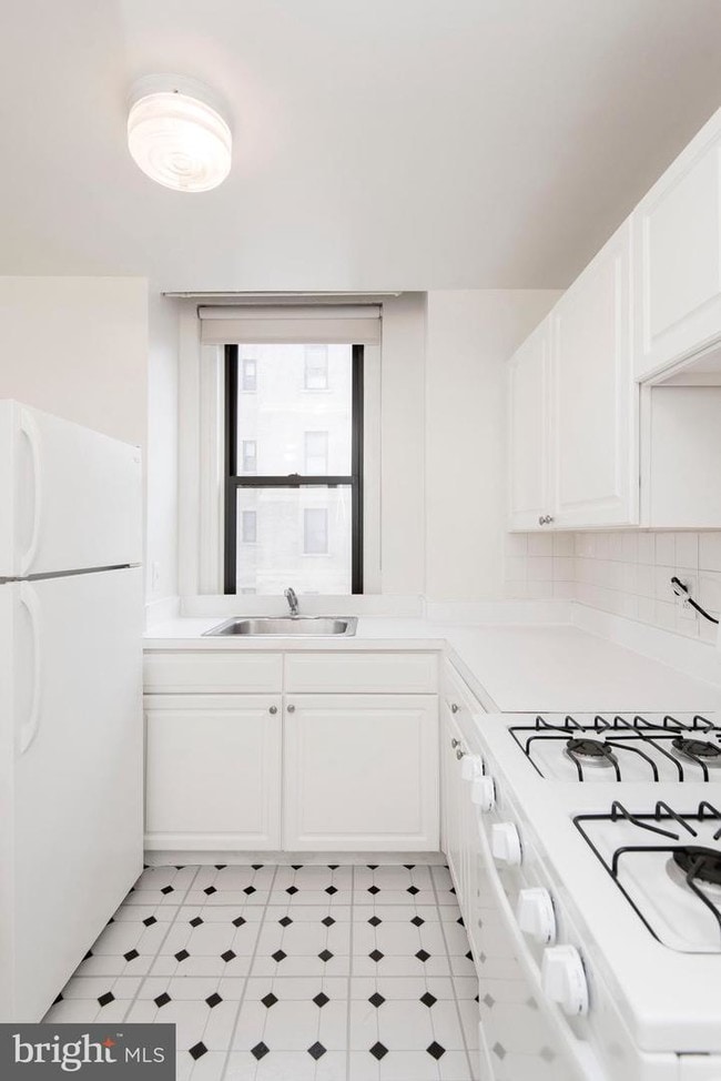 1218 Walnut St photo'