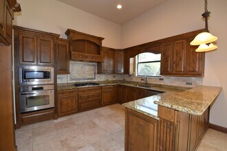 6264 Wildwood Ct in El Paso, TX - Building Photo - Building Photo