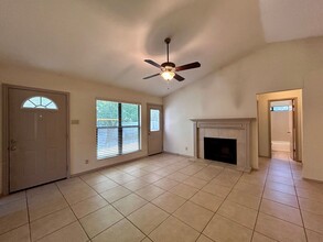 313 Regatta Ct-Unit -A in Lakeway, TX - Building Photo - Building Photo