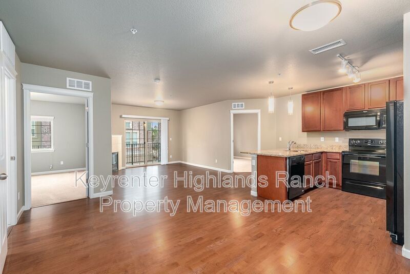 1144 Rockhurst Dr in Highlands Ranch, CO - Building Photo