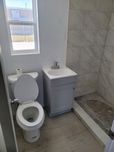 1825 14th Ave in Vero Beach, FL - Foto de edificio - Building Photo