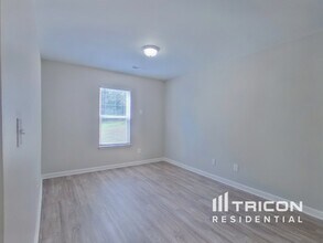 630 Stillgreen Ln in Charlotte, NC - Building Photo - Building Photo