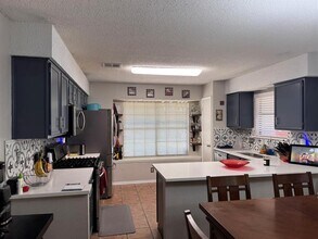 13011 Garfield Ln in Austin, TX - Building Photo - Building Photo