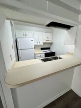 Town Creek Village in Stephenville, TX - Foto de edificio - Interior Photo