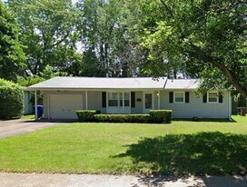 111 Joanne Dr in Rochester, NY - Building Photo