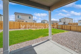 17882 E 94th Pl in Commerce City, CO - Building Photo - Building Photo