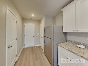 205 Coleshill Rd in Angier, NC - Foto de edificio - Building Photo