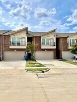 5653 Woodlands Dr in The Colony, TX - Building Photo