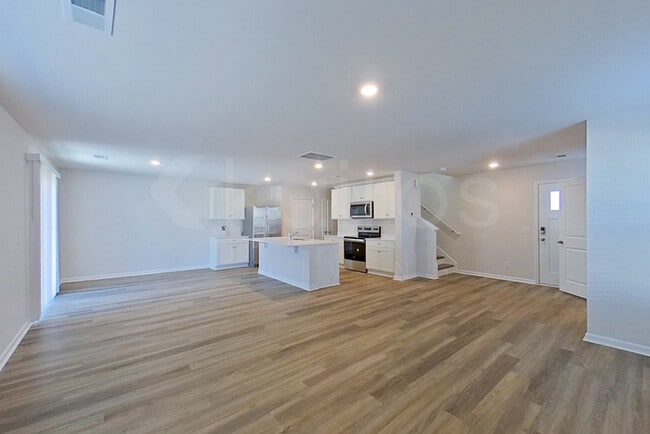 127 Overstreet Way in Springfield, GA - Building Photo - Building Photo