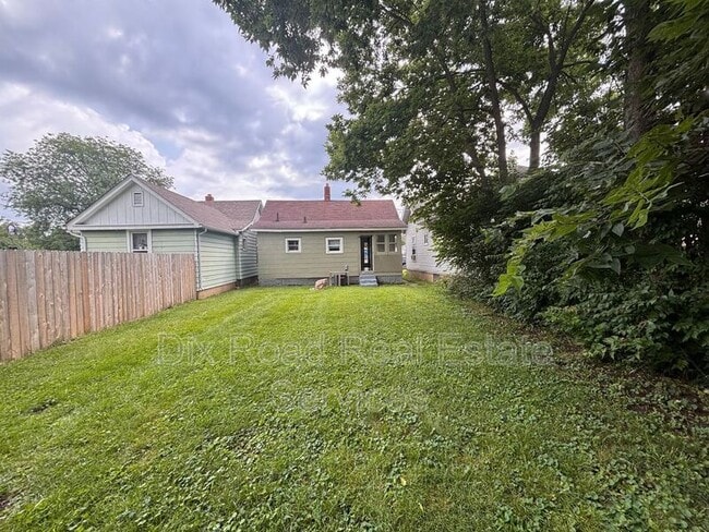 1022 Auburn St in Middletown, OH - Building Photo - Building Photo