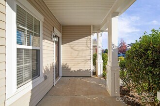 6223 Woodland Commons Dr in Charlotte, NC - Building Photo - Building Photo