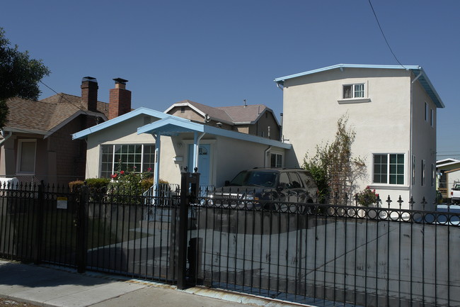 1621 72nd Ave in Oakland, CA - Building Photo - Building Photo