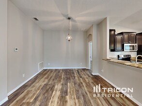13928 Reindeer Cir in Hudson, FL - Building Photo - Building Photo