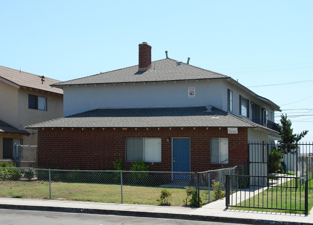 410 Cuesta Del Mar Dr in Oxnard, CA - Foto de edificio