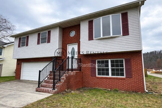 property at 22 Countryview Est