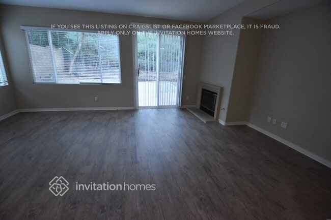 21779 Redwood Canyon Pl in Santa Clarita, CA - Foto de edificio - Building Photo