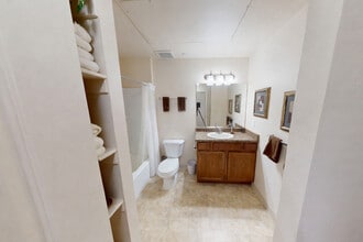 Silvercrest in Taylorsville, UT - Building Photo - Building Photo