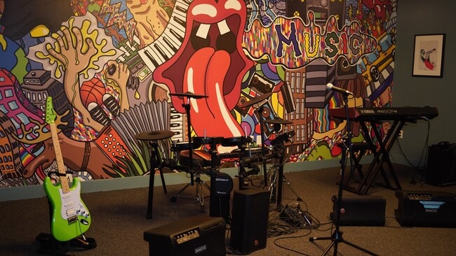 Canfield Park at Fairfield Metro