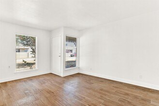 316 Hilltop Ave in Richardson, TX - Building Photo - Building Photo