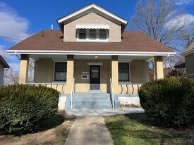 626 Greenwood Ave in Cincinnati, OH - Building Photo