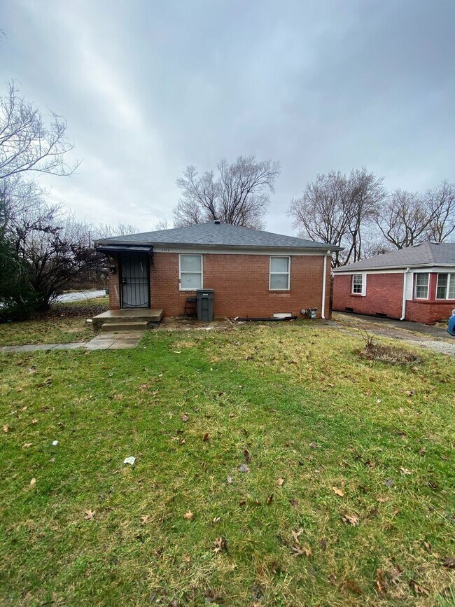 property at 3030 E 37th St
