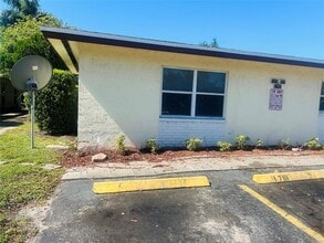 1775 NW 55th Ave in Lauderhill, FL - Building Photo - Building Photo