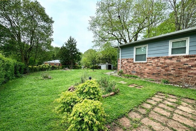 1003 Robinhood Ln in Kannapolis, NC - Building Photo - Building Photo