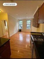 239 Henry St in New York, NY - Building Photo