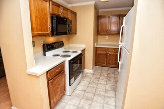 2104 Liberty Dr in Madison, AL - Building Photo - Building Photo