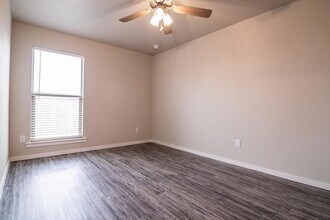 2118 Langford Ave, Unit A in Lubbock, TX - Building Photo - Building Photo