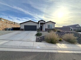 60 N 60 E in La Verkin, UT - Building Photo