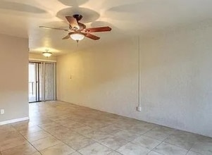 7110 E Continental Dr in Scottsdale, AZ - Building Photo - Building Photo