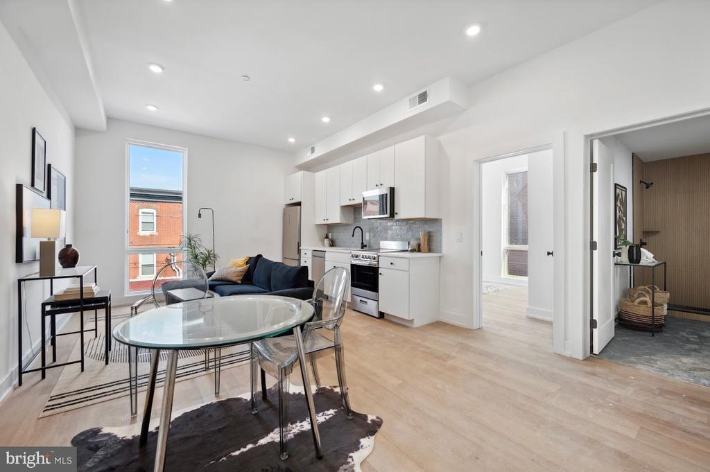 3037 Richmond St-Unit -201 in Philadelphia, PA - Building Photo
