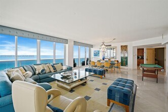 9595 Collins Ave in Bal Harbour, FL - Building Photo - Building Photo