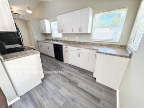 16005 Ranchita Ct in Tampa, FL - Building Photo - Building Photo