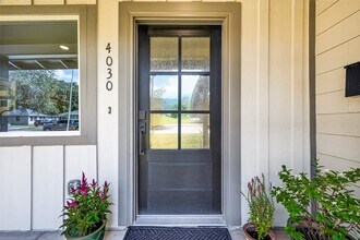 4030 Woodshire St in Houston, TX - Building Photo - Building Photo