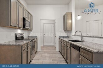 1246 N 7th St in Wolfforth, TX - Building Photo - Building Photo