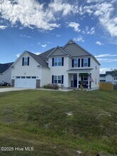 603 Coral Reef Ct in Sneads Ferry, NC - Building Photo - Building Photo
