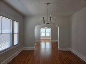 328 E 6th St, Unit 326 1st fr in Erie, PA - Foto de edificio - Building Photo