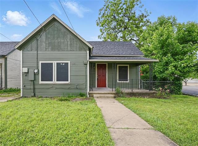 property at 906 E Houston St