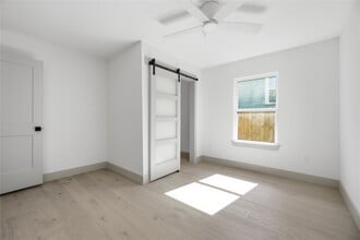 1415 Tabor St in Houston, TX - Building Photo - Building Photo