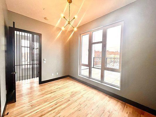 1847 Cross Bronx Expy in Bronx, NY - Building Photo - Building Photo
