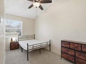 6412 Tammy Ct in Watauga, TX - Foto de edificio - Building Photo